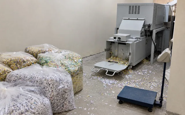 Shredder and shredded paper